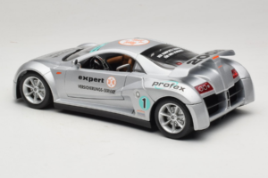 Giugiaro Prima Argent Bburago 1:18 33130 Métal Moulé — image 7 sur 8