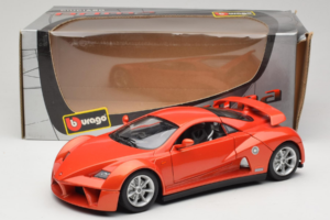 Giugiaro Prima Orange Bburago 1:18 33130-M1 Métal Moulé — image 8 sur 8