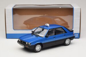 Renault 11 GTL Taxi James Bond MCG 1:18 MCG18833 Métal Moulé — image 6 sur 6