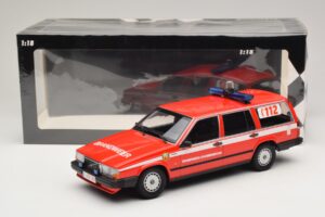 Volvo 740 GL Break Brandweer Grobbendonk Minichamps 1:18 155171795 Métal Moulé — image 6 sur 6