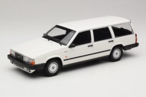 Volvo 740 GL Break Blanc Minichamps 1:18 155171772 Métal Moulé