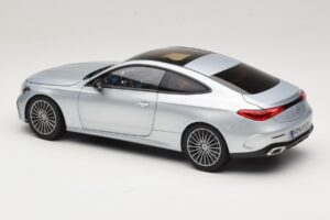Mercedes CLE C236 Coupé Hightech Silver Norev 1:18 183939 Métal Moulé — image 7 sur 8