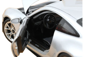 Porsche 911 992.2 GT3 Touring Package GT Silver Metallic Norev 1:18 187002 Métal Moulé — image 4 sur 5