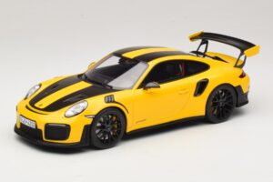 Porsche 911 GT2 RS 991.2 Nurburgring Lap Record Jaune GT Spirit 1:18 Porsche 911 GT2 RS 991.2 Nurburgring Lap Record Jaune GT Spirit 1:18 GT972 Résine