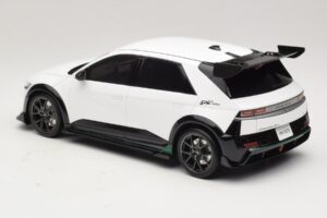 Hyundai Ioniq 5 N DK Edition Atlas White Matt Otto 1:18 OT1227 Résine — image 5 sur 6
