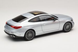 Mercedes CLE C236 Coupé Hightech Silver Norev 1:18 183939 Métal Moulé — image 3 sur 8