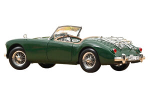 MG MGA British Racing Green Norev 1:18 182610 Métal Moulé — image 3 sur 5