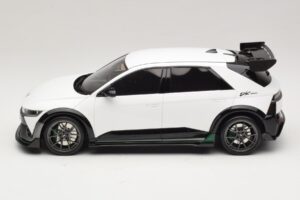 Hyundai Ioniq 5 N DK Edition Atlas White Matt Otto 1:18 OT1227 Résine — image 3 sur 6