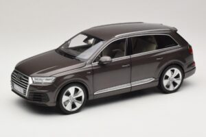 Audi Q7 4M Argus Brown Minichamps 1:18 5011407615 Métal Moulé