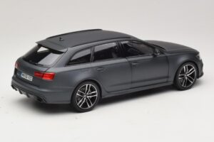 Audi RS6 C7 Avant Daytona Grey Minichamps 1:18 5011216225 Métal Moulé — image 2 sur 8