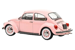 Volkswagen 1303 Pastel Pink New Baby Gift Norev 1:18 188677 Métal Moulé — image 2 sur 2