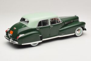 Cadillac Fleetwood Series 60 Special Vert MCG 1:18 MCG18657 Métal Moulé — image 2 sur 6