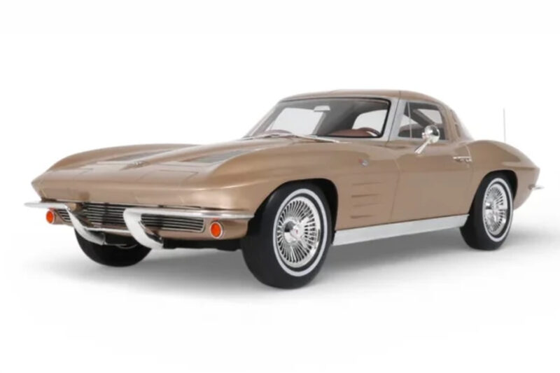 Chevrolet Corvette C2 Sting Ray Saddle Tan GT Spirit 1:12 Chevrolet Corvette C2 Sting Ray Saddle Tan GT Spirit 1:12 GT1004 Résine