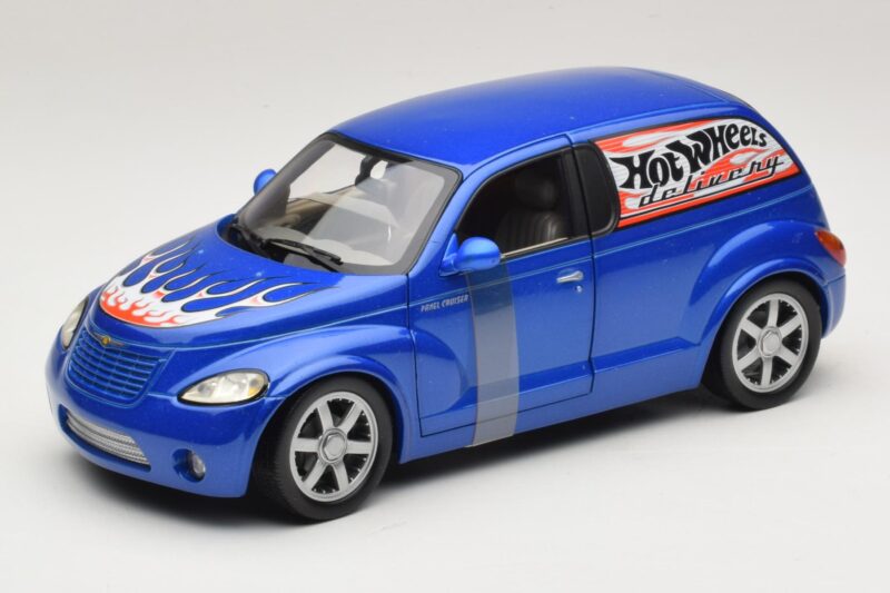 Chrysler PT Cruiser Livraison Bleu Hot Wheels 1:18 29616 Métal Moulé