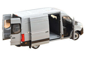 Mercedes Sprinter Gris Norev 1:18 183042 Métal Moulé — image 2 sur 6