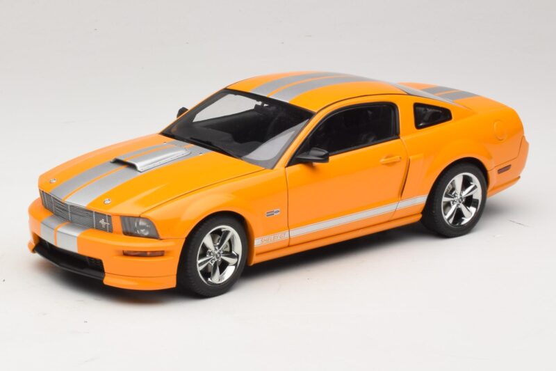 Ford Mustang GT S197 Grabber Orange Metallic AUTOart 1:18 73117-A1 Métal Moulé