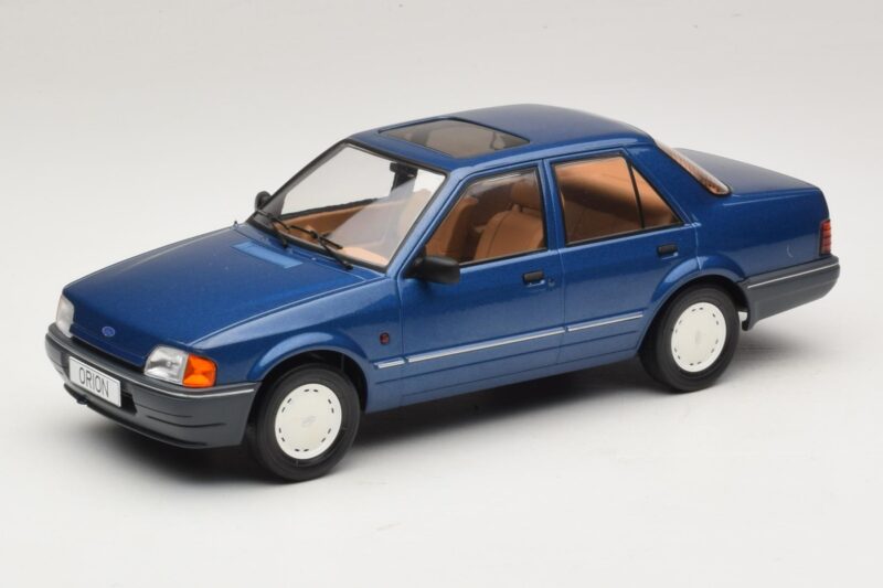 Ford Orion Mk2 1.6i Metallic Blue MCG 1:18 MCG18490 Métal Moulé