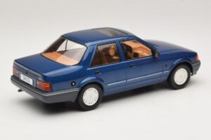 Ford Orion Mk2 1.6i Metallic Blue MCG 1:18 MCG18490 Métal Moulé — image 2 sur 6