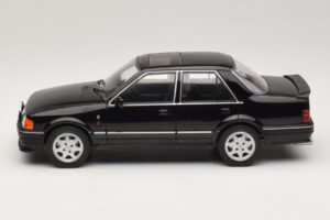 Ford Orion Mk2 RS Package Noir MCG 1:18 MCG18649 Métal Moulé — image 3 sur 6