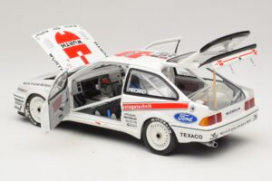 Ford Sierra RS500 #25 Zakspeed A. Hahne Winner DTM Nürburgring 1988 Minichamps 1:18 100888025 Métal Moulé — image 5 sur 8