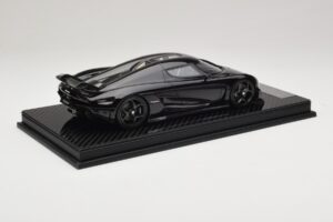Koenigsegg Regera Noir Pack Carbone Intérieur Beige FrontiArt 1:18 REMC042 Résine — image 2 sur 7
