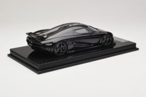 Koenigsegg Regera Noir Pack Carbone FrontiArt 1:18 F079-179 Résine — image 2 sur 7