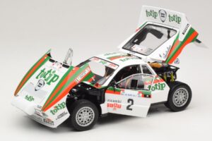 Lancia 037 #2 A. Bettega / M. Perissinot Rally San Marino 1984 Kyosho 1:18 08306F Métal Moulé — image 2 sur 8