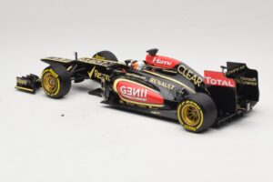 Lotus F1 Team E21 #7 K. Raikkonen Showcar 2013 Minichamps 1:18 110130077 Métal Moulé — image 5 sur 7