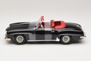 Mercedes 190 SL W121 Roadster Noir ERTL 1:18 7464 Métal Moulé — image 3 sur 6
