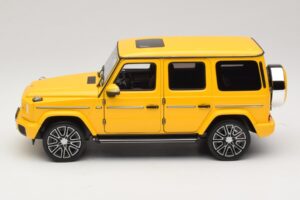 Mercedes G-Class W465 Sun Yellow Norev 1:18 183038 Métal Moulé — image 3 sur 6