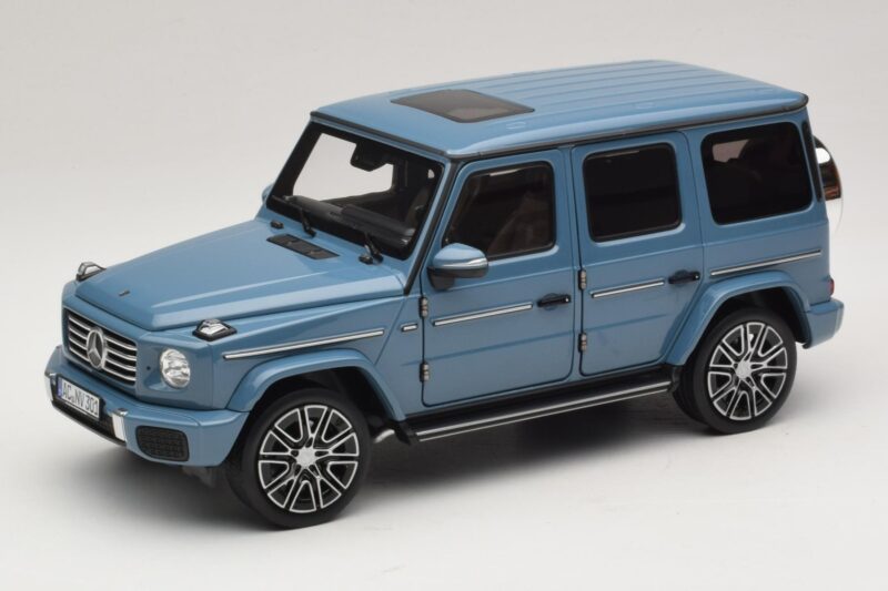 Mercedes G-Class W465 Vintage Blue Norev 1:18 183034 Métal Moulé