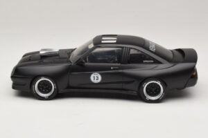 Opel Manta B Custom Noir Mat Kenwood MCG 1:18 MCG18095 Métal Moulé — image 3 sur 6