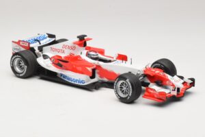 Panasonic Toyota Racing TF106 #11 J. Trulli 2006 Minichamps 1:18 AM59558L Métal Moulé — image 4 sur 7