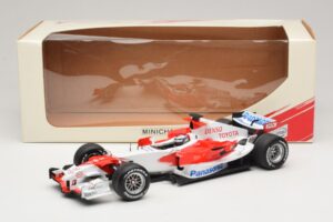 Panasonic Toyota Racing TF106 #11 J. Trulli 2006 Minichamps 1:18 AM59558L Métal Moulé — image 7 sur 7
