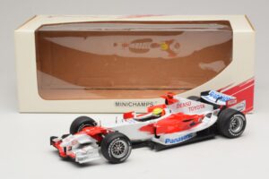 Panasonic Toyota Racing TF106 #12 R. Schumacher 2006 Minichamps 1:18 AM59557K Métal Moulé — image 7 sur 7