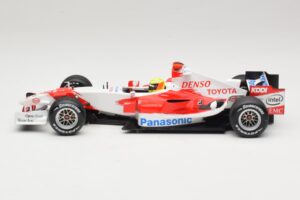 Panasonic Toyota Racing TF106 #12 R. Schumacher Presentation 2006 Minichamps 1:18 AM59553G Métal Moulé — image 3 sur 6