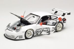 Porsche 911 996 GT3 RSR Blanc 2005 Minichamps 1:18 WAP02160215 Métal Moulé — image 2 sur 8