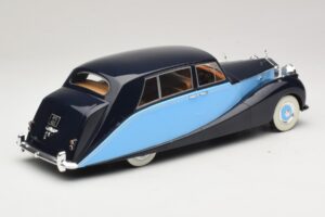 Rolls-Royce Silver Wraith Empress by Hooper Noir & Bleu Foncé MCG 1:18 MCG18051 Métal Moulé — image 2 sur 6