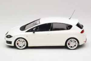 SEAT Leon Cupra R Mk2 Blanc Otto 1:18 OT1332 Résine — image 3 sur 6