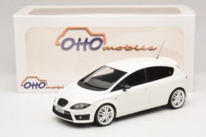 SEAT Leon Cupra R Mk2 Blanc Otto 1:18 OT1332 Résine — image 6 sur 6