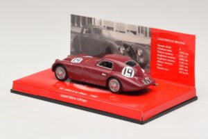 Alfa Romeo 8C 2900B #19 R. Sommer / C. Biondetti 24 Hours of Le Mans Winner 1938 Minichamps 1:43 403120473 Métal Moulé — image 3 sur 4