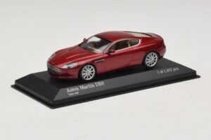 Aston Martin DB9 Rouge Métallisé Minichamps 1:43 400137340 Métal Moulé — image 2 sur 4