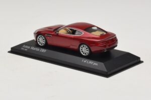 Aston Martin DB9 Rouge Métallisé Minichamps 1:43 400137340 Métal Moulé — image 3 sur 4