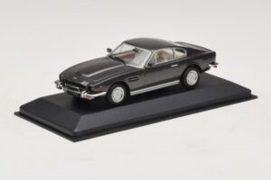 Aston Martin DBS On Her Majesty's Secret Service Boîte De Remplacement Minichamps 1:43 436137600-R1 Métal Moulé — image 2 sur 4