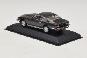 Aston Martin DBS On Her Majesty's Secret Service Boîte De Remplacement Minichamps 1:43 436137600-R1 Métal Moulé — image 3 sur 4