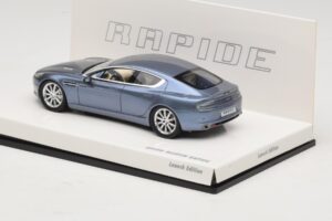 Aston Martin Rapide Bleu Métallisé Minichamps 1:43 437137903 Métal Moulé — image 3 sur 5