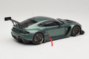 Aston Martin V12 Vantage GT3 Vert AUTOart 1:18 81306 Métal Moulé — image 2 sur 6