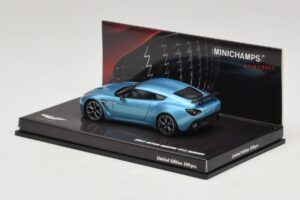 Aston Martin V12 Zagato Alba Blue Minichamps 1:43 437137222 Métal Moulé — image 3 sur 5