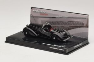 Audi Front 225 Roadster Noir Minichamps 1:43 437019131 Métal Moulé — image 3 sur 5