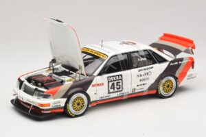 Audi V8 Quattro DTM #45 F. Biela Team AZR 1991 Minichamps 1:18 100911045 Métal Moulé — image 2 sur 8